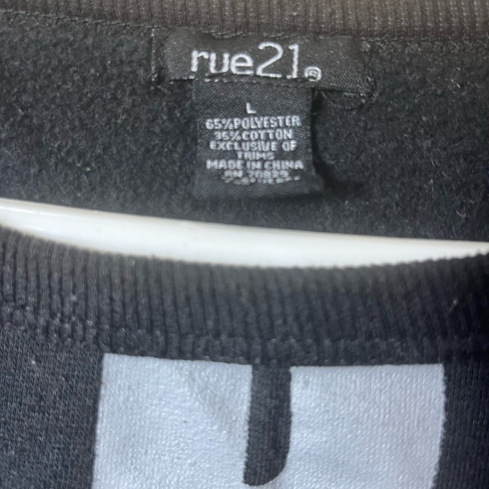 Rue 21 Paris Crop Top Sweatshirt L Black Varsity Stripe Long Sleeve Pullover - Picture 5 of 6